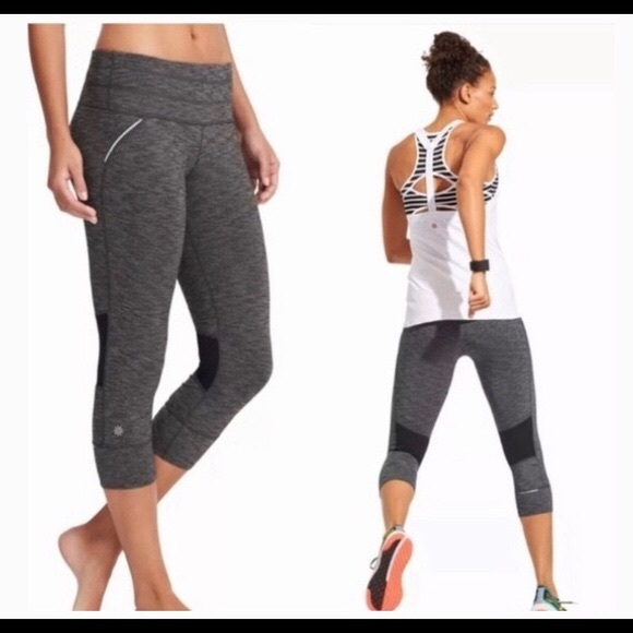 Athleta Pants - Athleta Paint Bucket Relay Capris in Brown